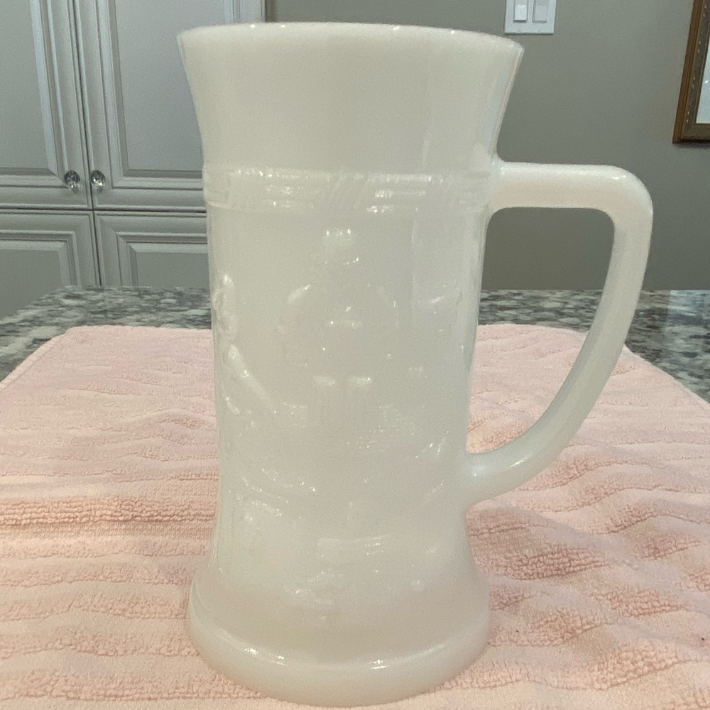 EUC 2 VTG 1960’S  FEDERAL WHITE MILK GLASS STEIN MUGS WITH EMBOSSED PUB SCENE